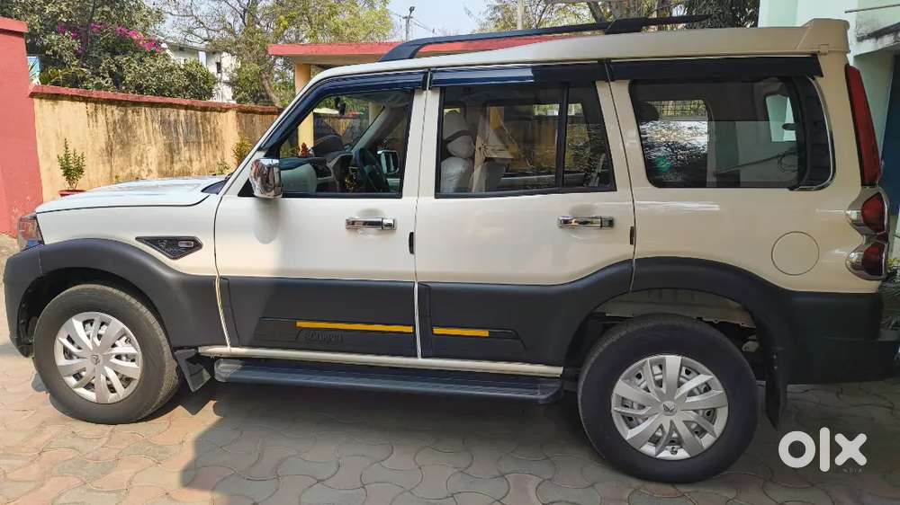 Mahindra Scorpio Classic S 9str 2025
