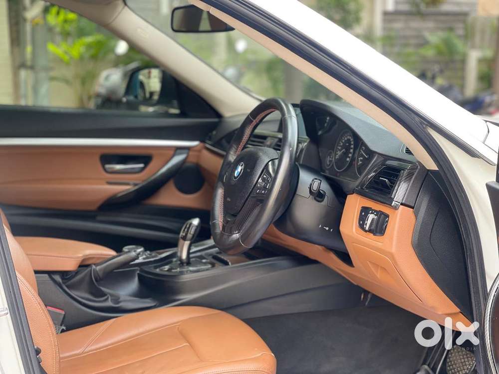 BMW 3 Series GT 320d Luxury Line, 2016, Diesel