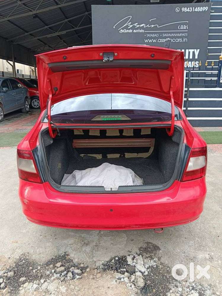 Skoda Rapid 1.6 Tdi Ambition, 2013, Diesel