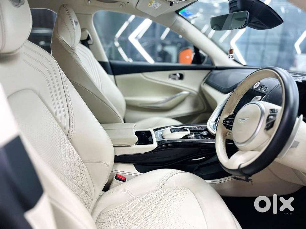 Aston Martin Dbx, 2020, Petrol