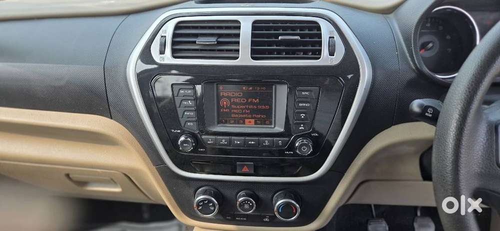 Mahindra Tuv 300 Mhawk100 T8, 2019, Diesel