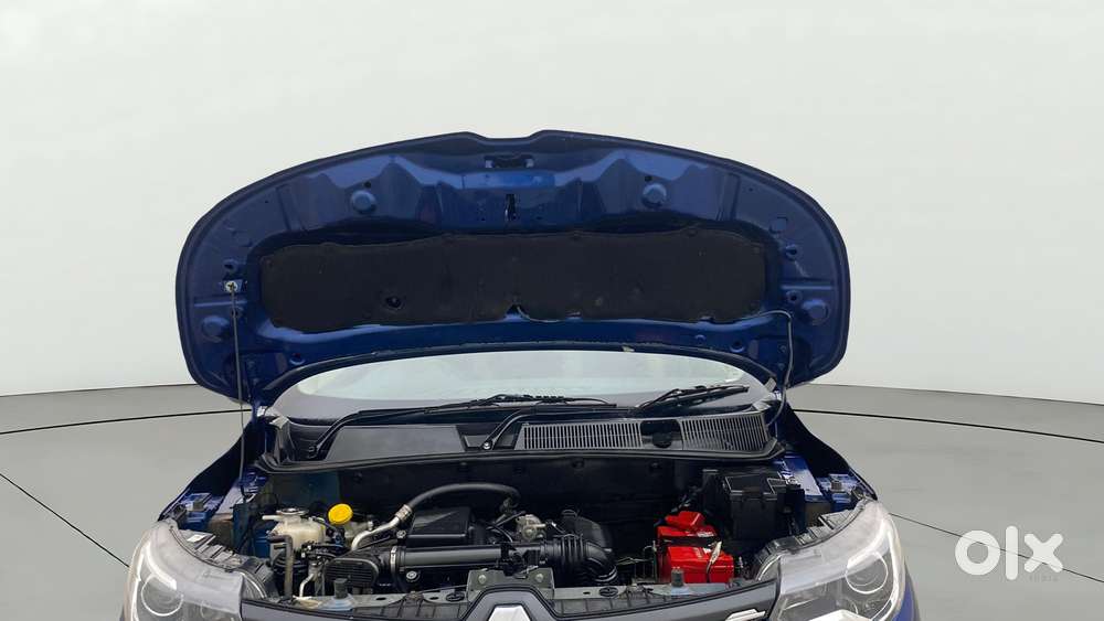 Renault Triber 1.0 Rxz Dual Tone, 2021, Petrol