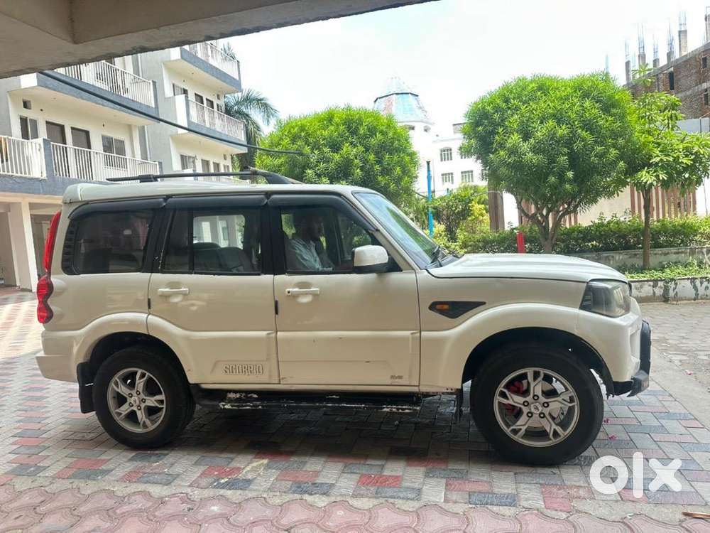 Mahindra Scorpio 2017 Diesel Well Maintained