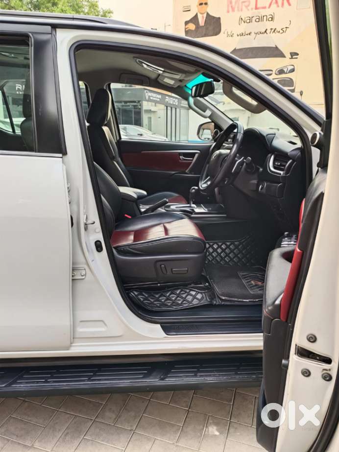Toyota Fortuner Legender 4x4 At 2.8, 2023, Diesel