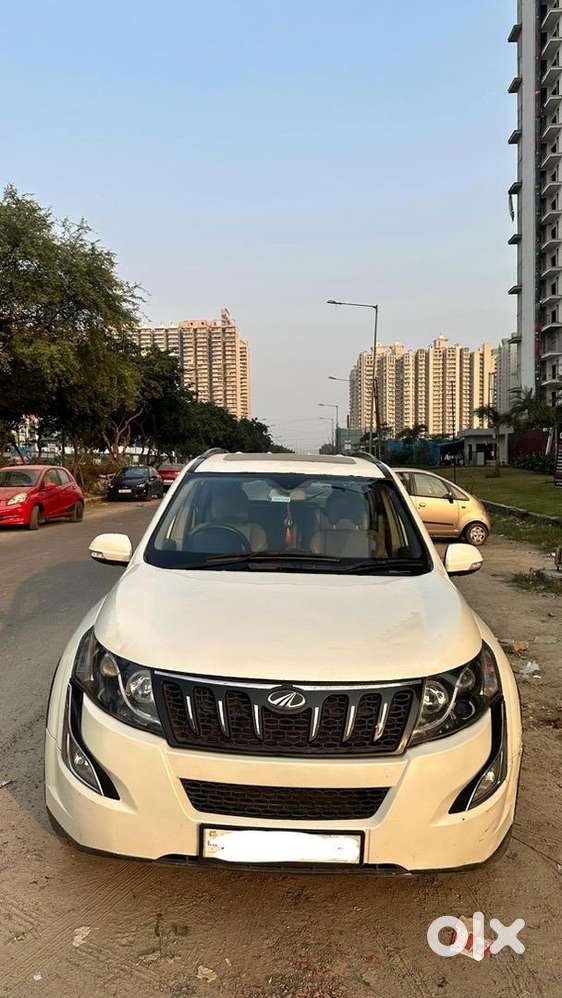 Mahinda Xuv500 W10