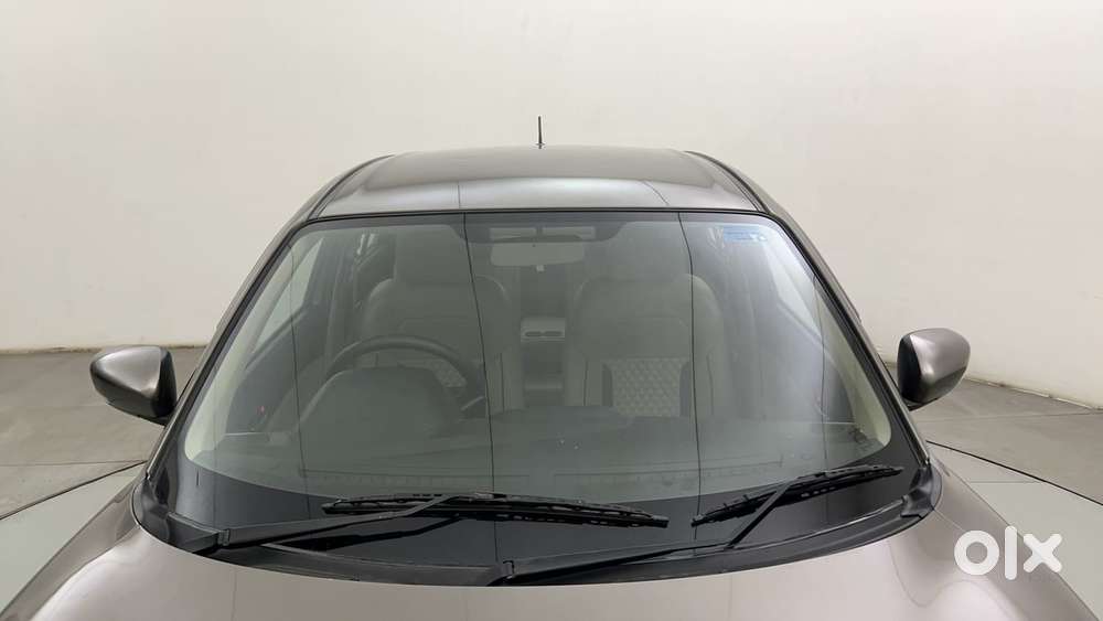 Maruti Suzuki Dzire 1.2 Zxi, 2022, Petrol