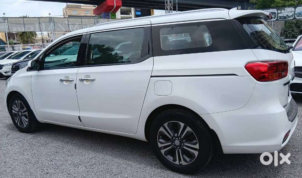 Kia Carnival Prestige, 2020, Diesel