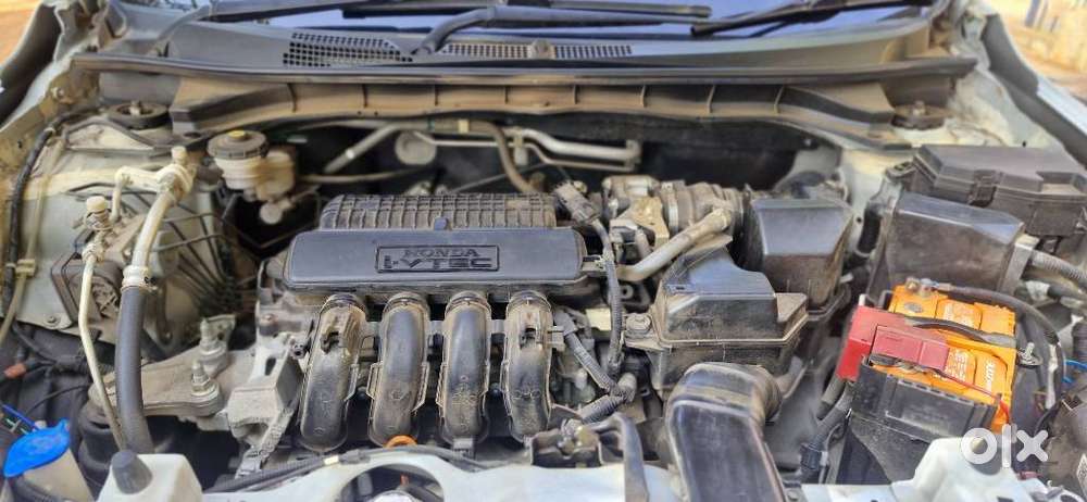 Honda Amaze, 2023, Petrol
