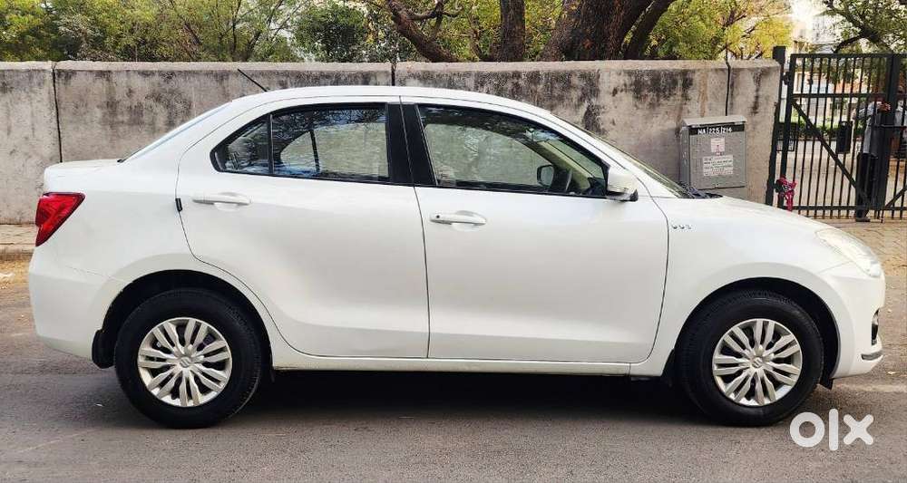 Maruti Suzuki Dzire 2017-2020 1.2 Vxi Amt, 2018, Petrol