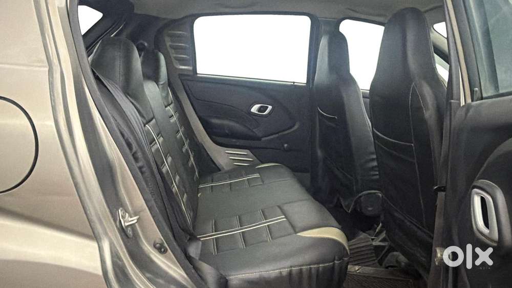Datsun Redigo T Option, 2017, Petrol