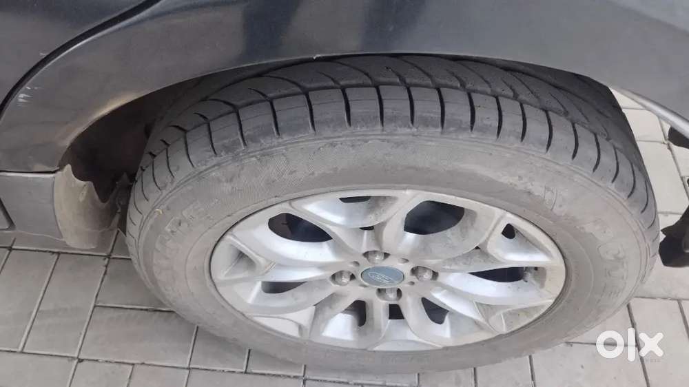 Ford Ecosport 2013 Petrol 110000 Km Driven