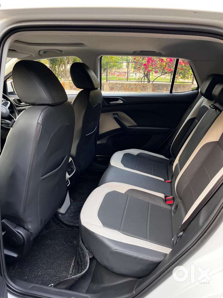 Volkswagen Taigun 1.0 Tsi Topline At, 2022, Petrol