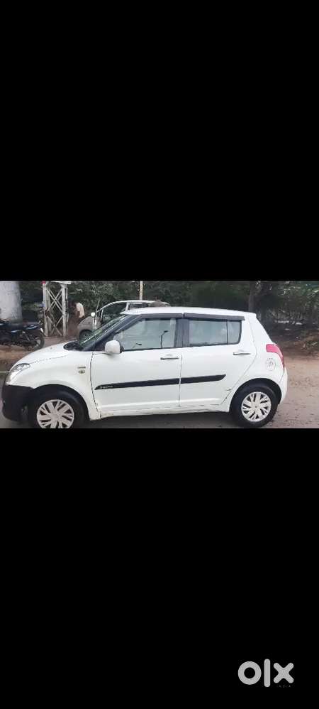 Maruti Suzuki Swift 2009 Diesel 286300 Km Driven