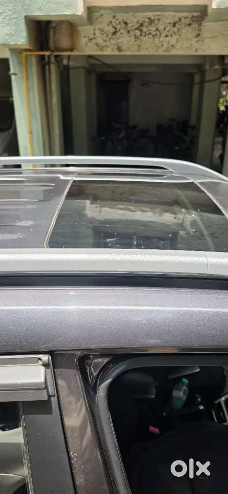 Hyundai Venue December 2021 Petrol Well Maintained