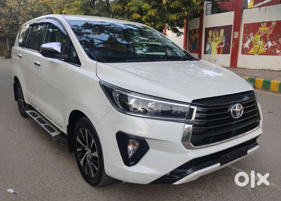 Toyota Innova Crysta 2.4 Z 7 Str, 2022, Diesel