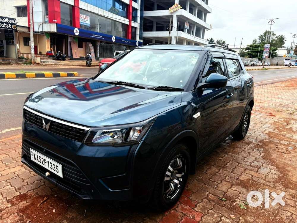 Mahindra Xuv300 Turbosport 2024 Diesel Well Maintained