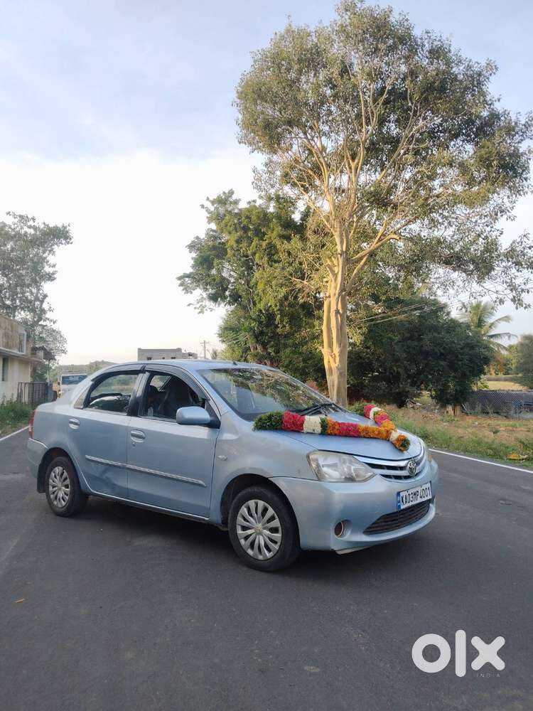 Toyota Etios G 2011
