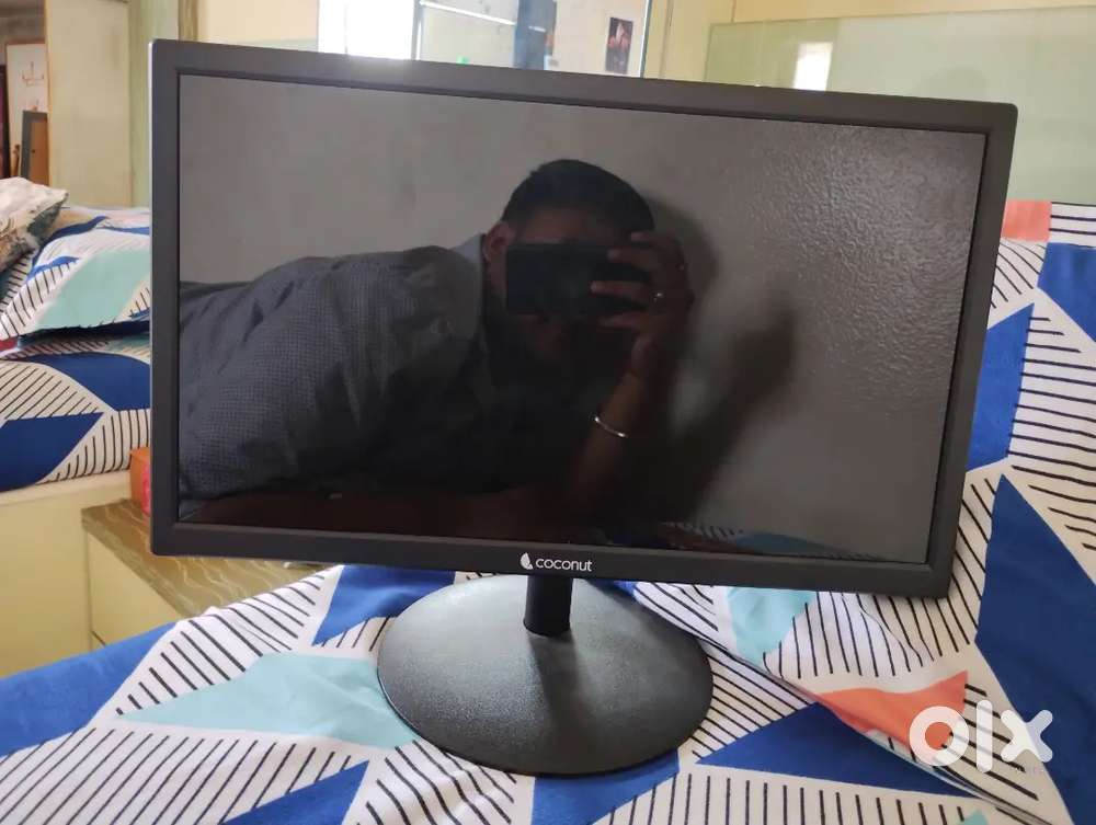 19inch monitor , BRAND - COCONUT - Computer Accessories in Old ...