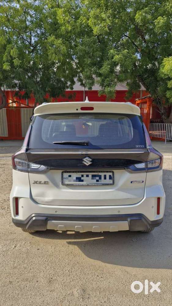 Maruti Suzuki Xl6 1.5 Alpha Plus At, 2022, Petrol