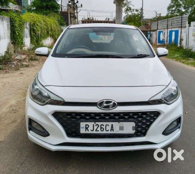 Hyundai I20 Sportz 1.2 Vtvt, 2020, Petrol