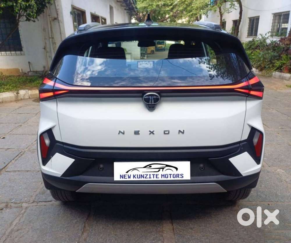 Tata Nexon Fearless Plus S Purple 1.2 Revotron Petrol 7dca Dt, 2024,..
