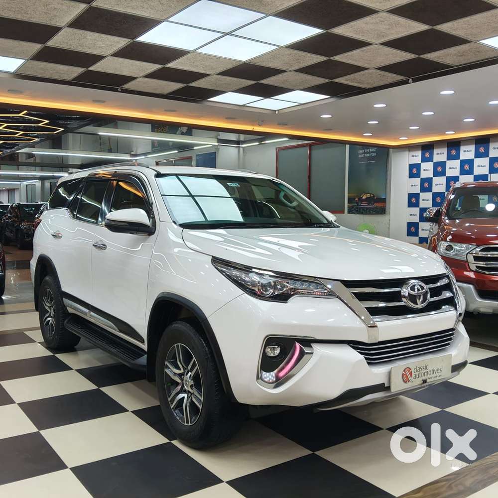 Toyota Fortuner 4x2 At 2.8 Diesel, 2019, Diesel