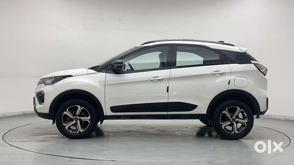 Tata Nexon 1.2 Revotron Xza Plus Hs, 2022, Petrol