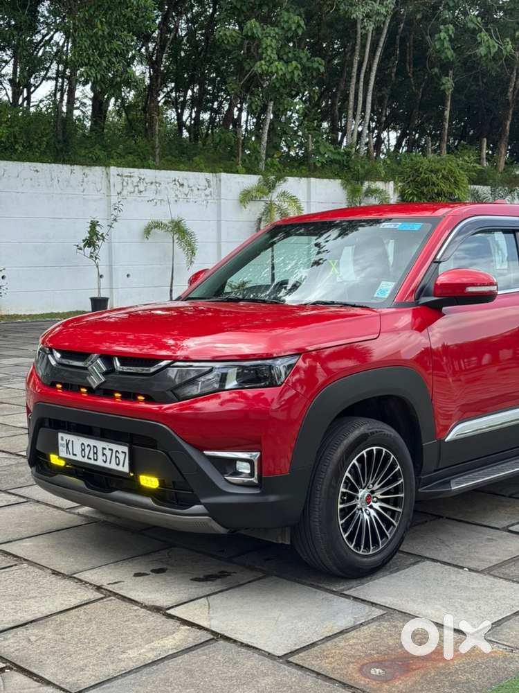 Maruti Suzuki Brezza 2025 Cng & Hybrids 10000 Km Driven