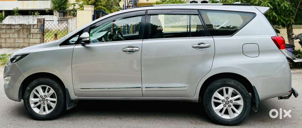 Toyota Innova Crysta 2.4 V 7 Str, 2017, Diesel