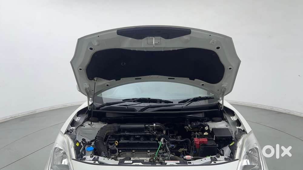 Maruti Suzuki Dzire 1.2 Vxi, 2022, Petrol