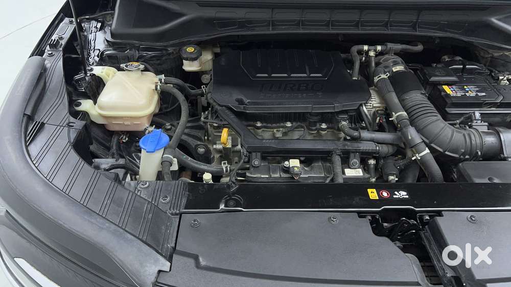 Kia Carens 1.5 Luxury Plus Turbo Dct 7 Str, 2023, Petrol