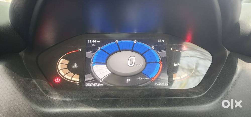 Nissan Magnite 1.0 Xv Turbo Cvt, 2022, Petrol