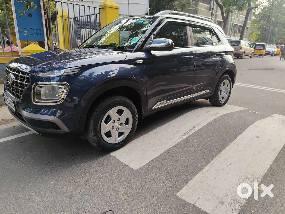Hyundai Venue S Mt 1.2 Kappa, 2022, Petrol