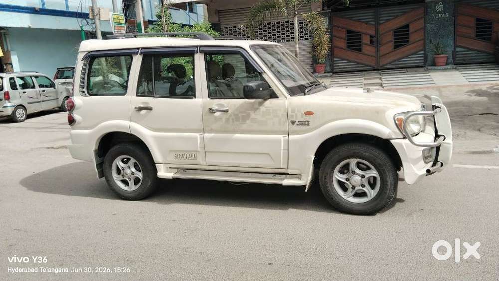 Mahindra Scorpio S10, 2012, Diesel