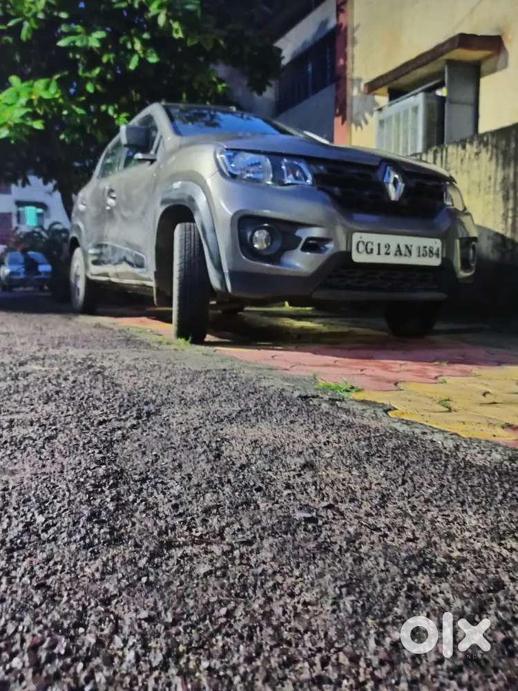 Renault Kwid Rxt (top Model) - Dec 2015 | All 4 Brand New Tyres With 3