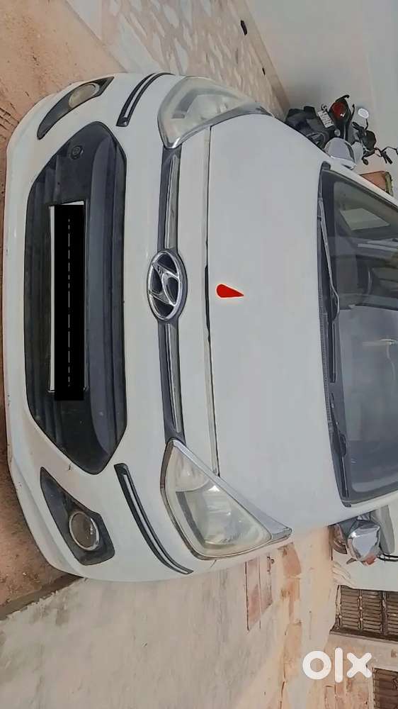 Hyundai Xcent 2016 Diesel 143555 Km Driven