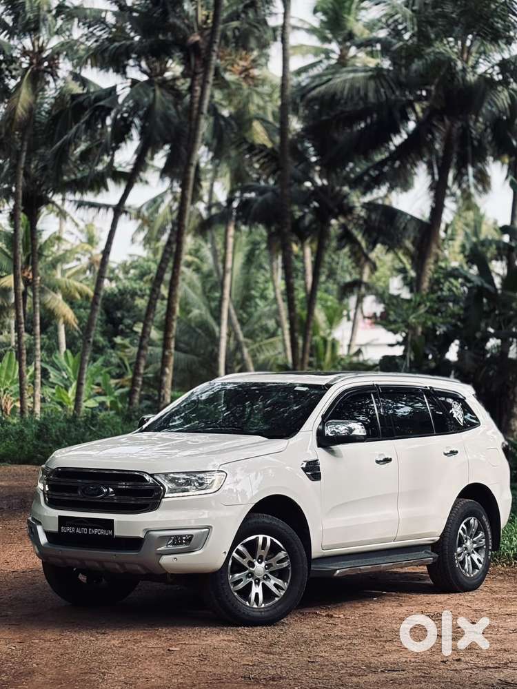 Ford Endeavour 3.2 Titanium At 4x4, 2017, Diesel