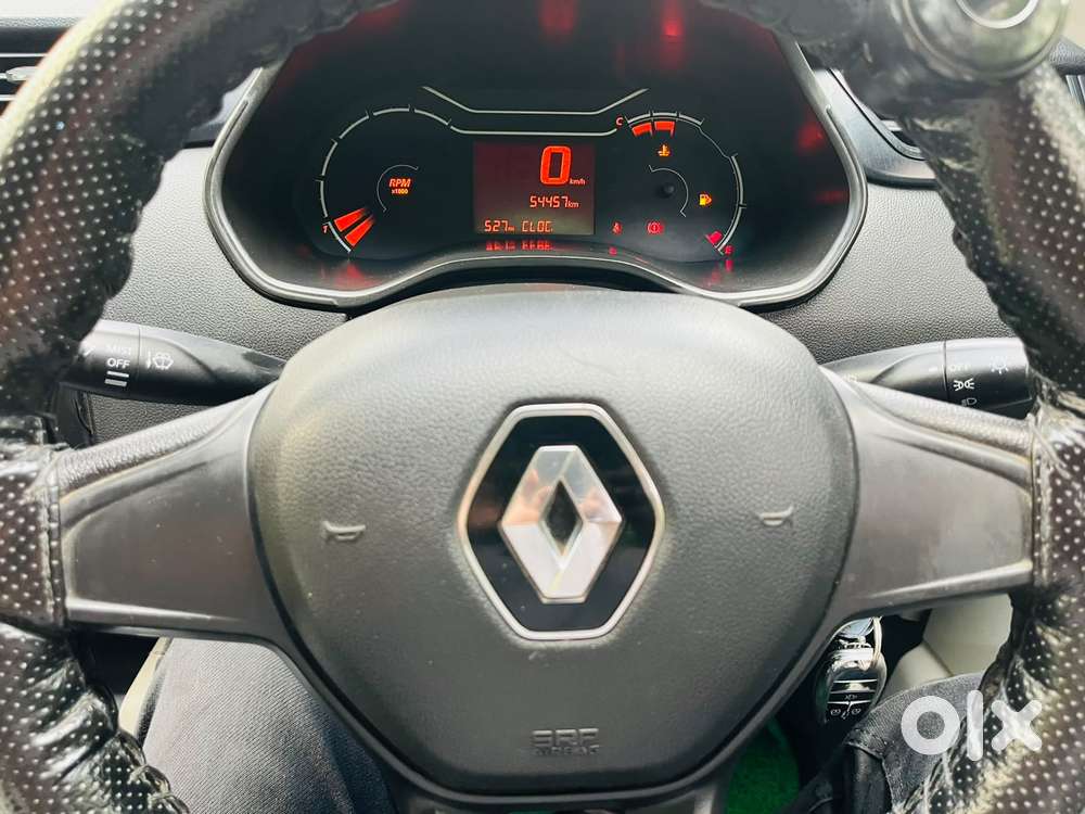 Renault Triber Authentic-petrol-manual, 2020, Petrol