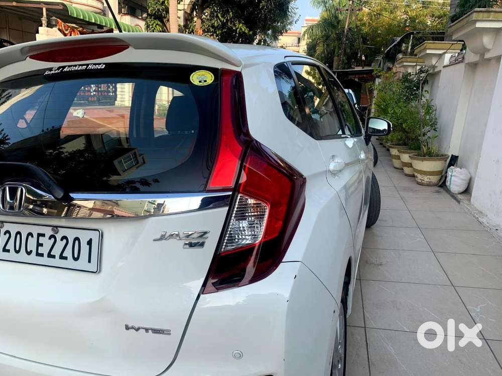 Honda Jazz 2014 Petrol Automatic Well Maintained