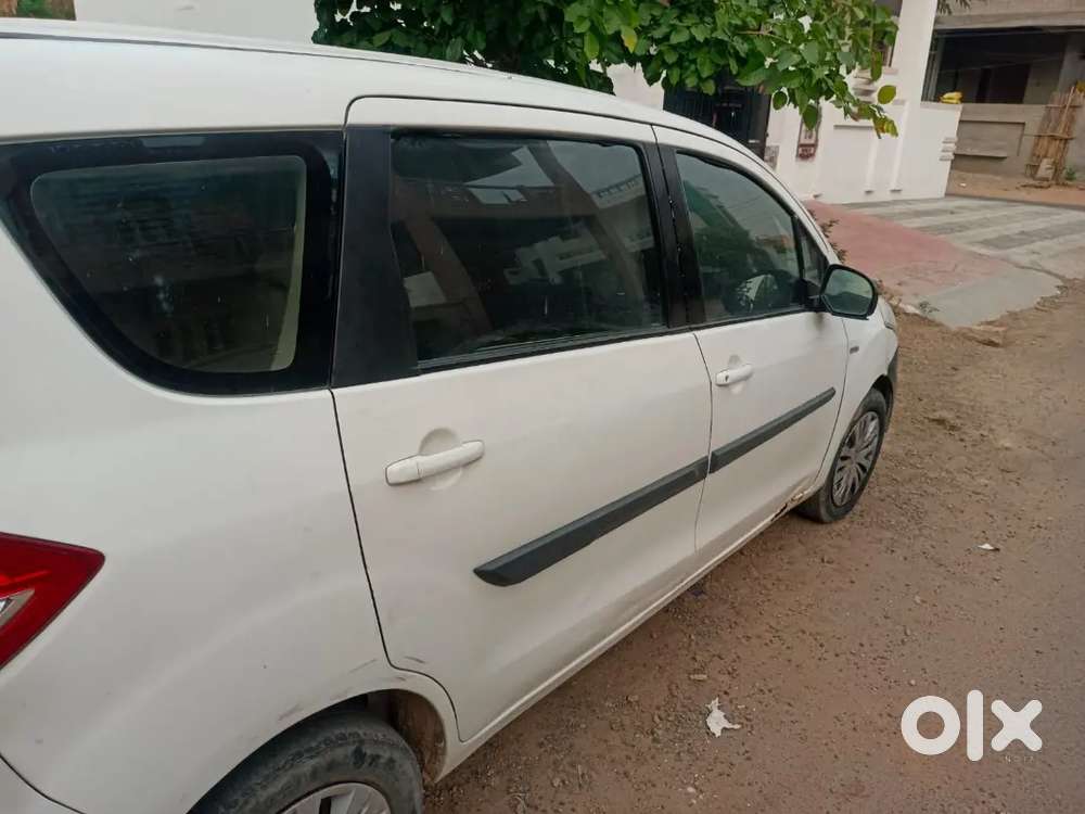 Maruti Suzuki Ertiga 2016