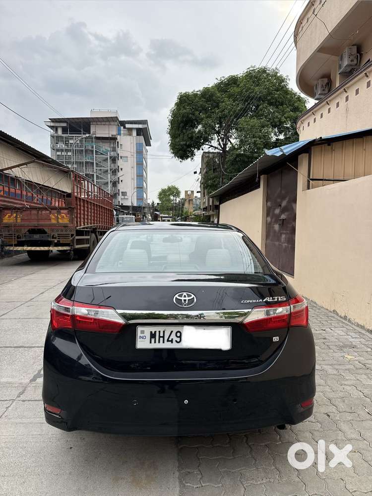Toyota Corolla Altis 1.8g Limited, 2015, Petrol