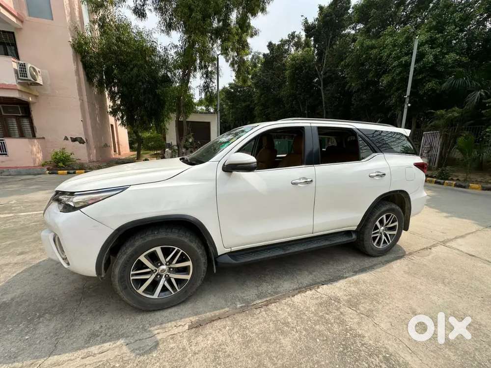 Toyota Fortuner Diesel At 2019
