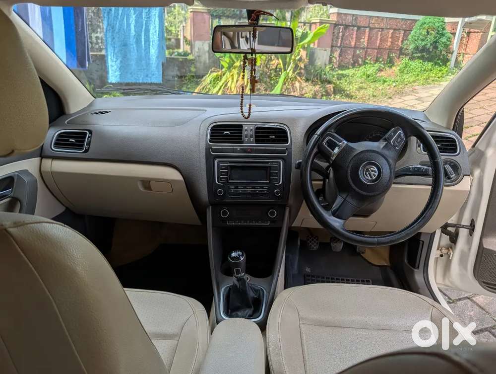 Volkswagen Vento Highline 2014 Year