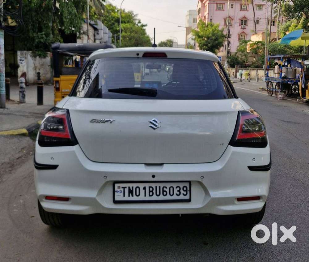 Maruti Suzuki New-gen Swift Zxi, 2025, Petrol