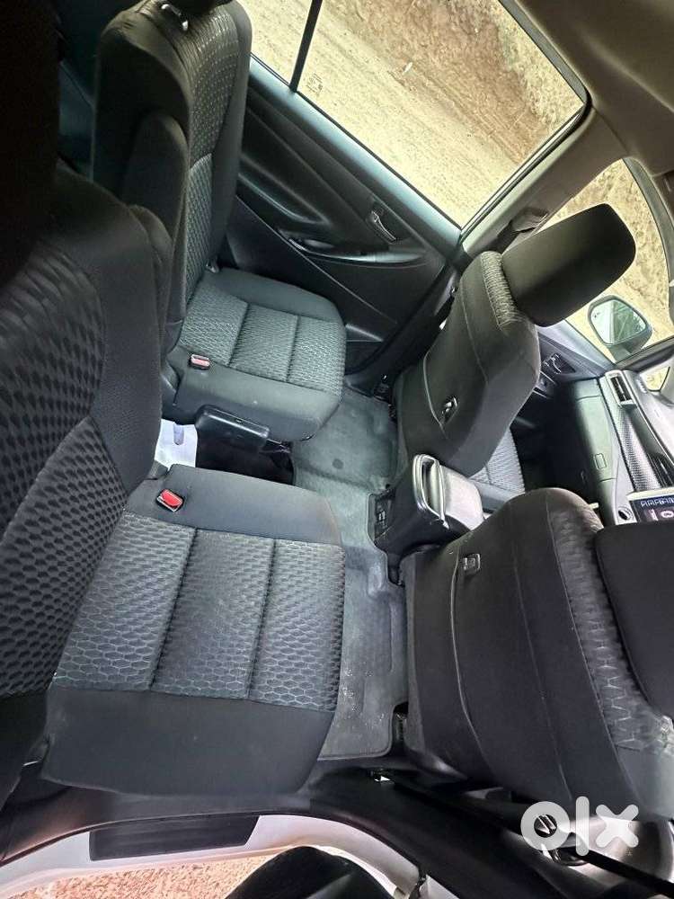 Toyota Innova Crysta 2.4 G Mt 7 Str, 2020, Diesel