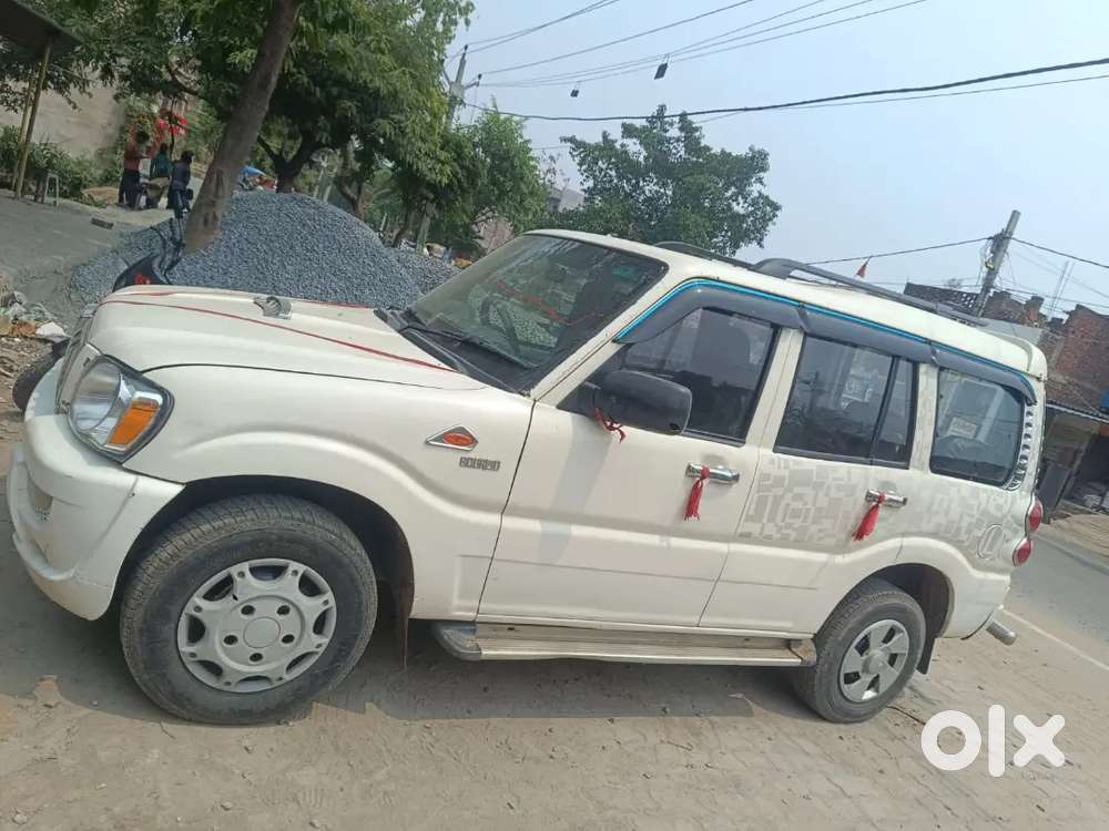 Mahindra Scorpio 2013 Diesel Manual