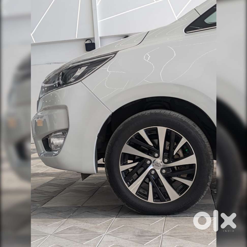 Toyota Innova Crysta 2.4 Z 7 Str, 2023, Diesel