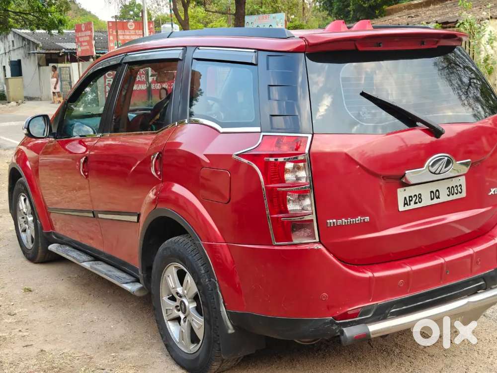 Mahindra Xuv500 W8  Model 2012 Colour Maroon