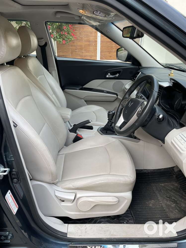 Mahindra Xuv300 W8 Diesel, 2023, Diesel