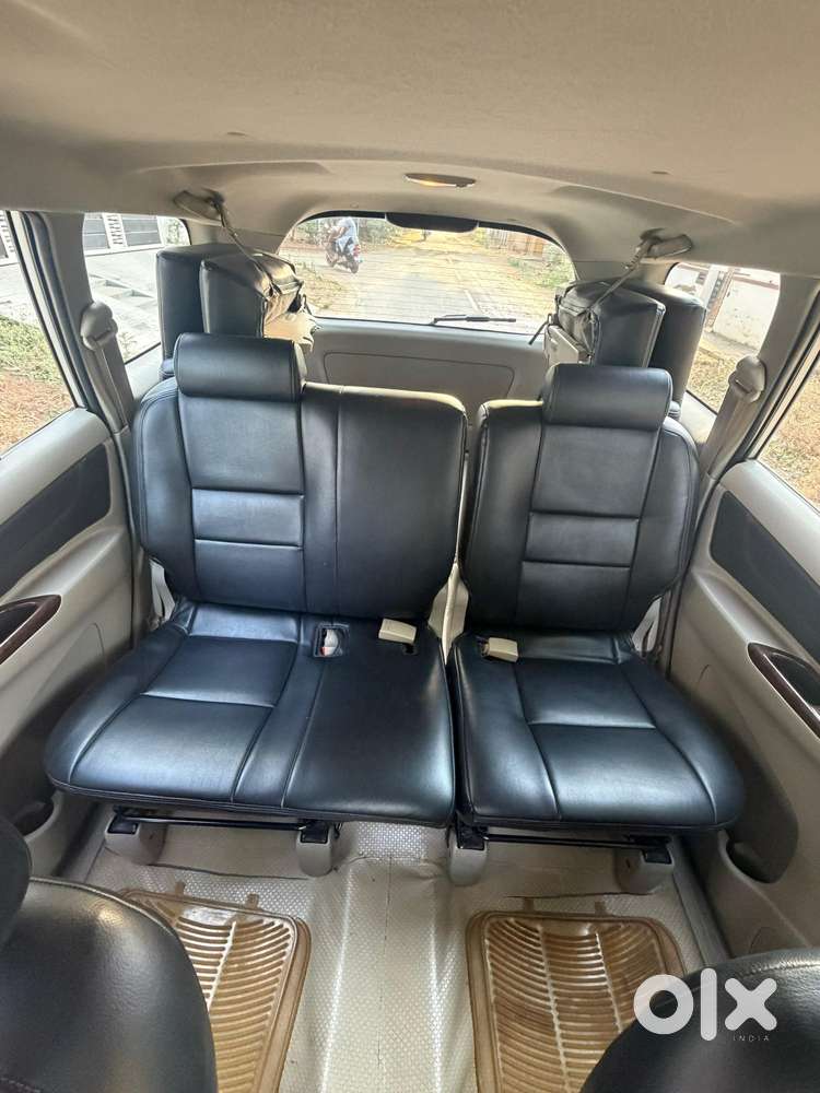 Toyota Innova 2.5 V 7 Str, 2012, Diesel